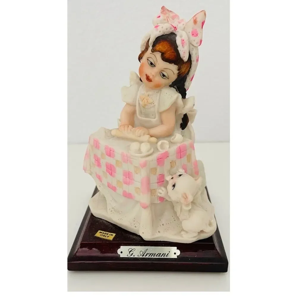 Giuseppe Armani Florence Figurine Girl with Cat Little Treasures Italy